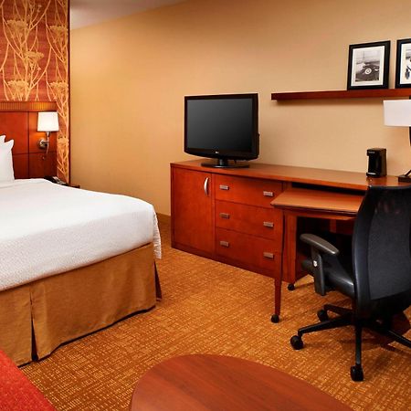 Hotel Courtyard Columbus Worthington Esterno foto