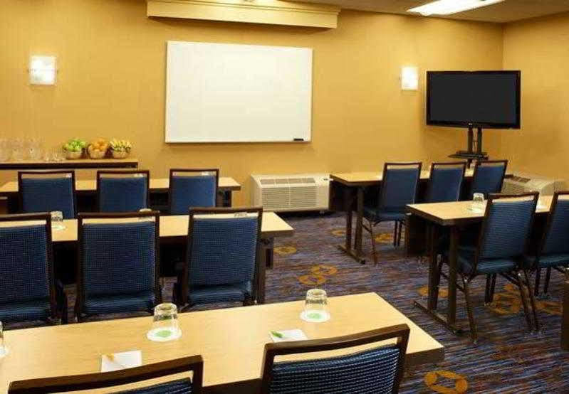 Hotel Courtyard Columbus Worthington Esterno foto